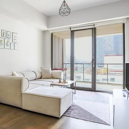 Modern Flat In Kagithane With Balcony Стамбул